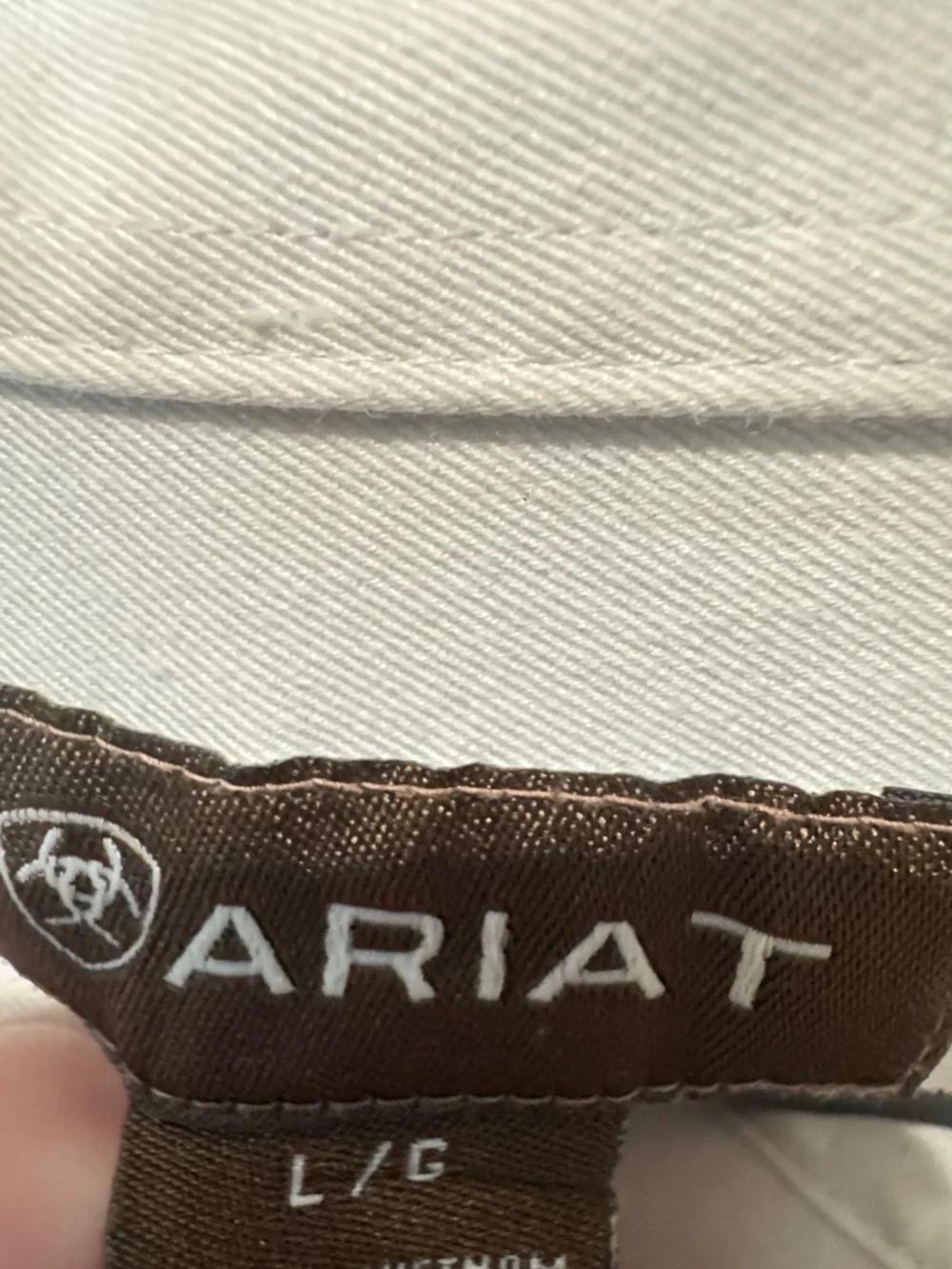 Ariat Button down - Picture 2 of 3